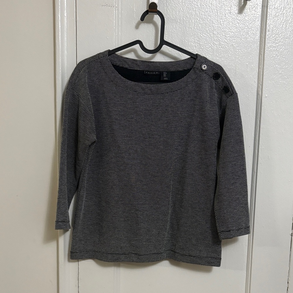 Tahari Top dobby textured
